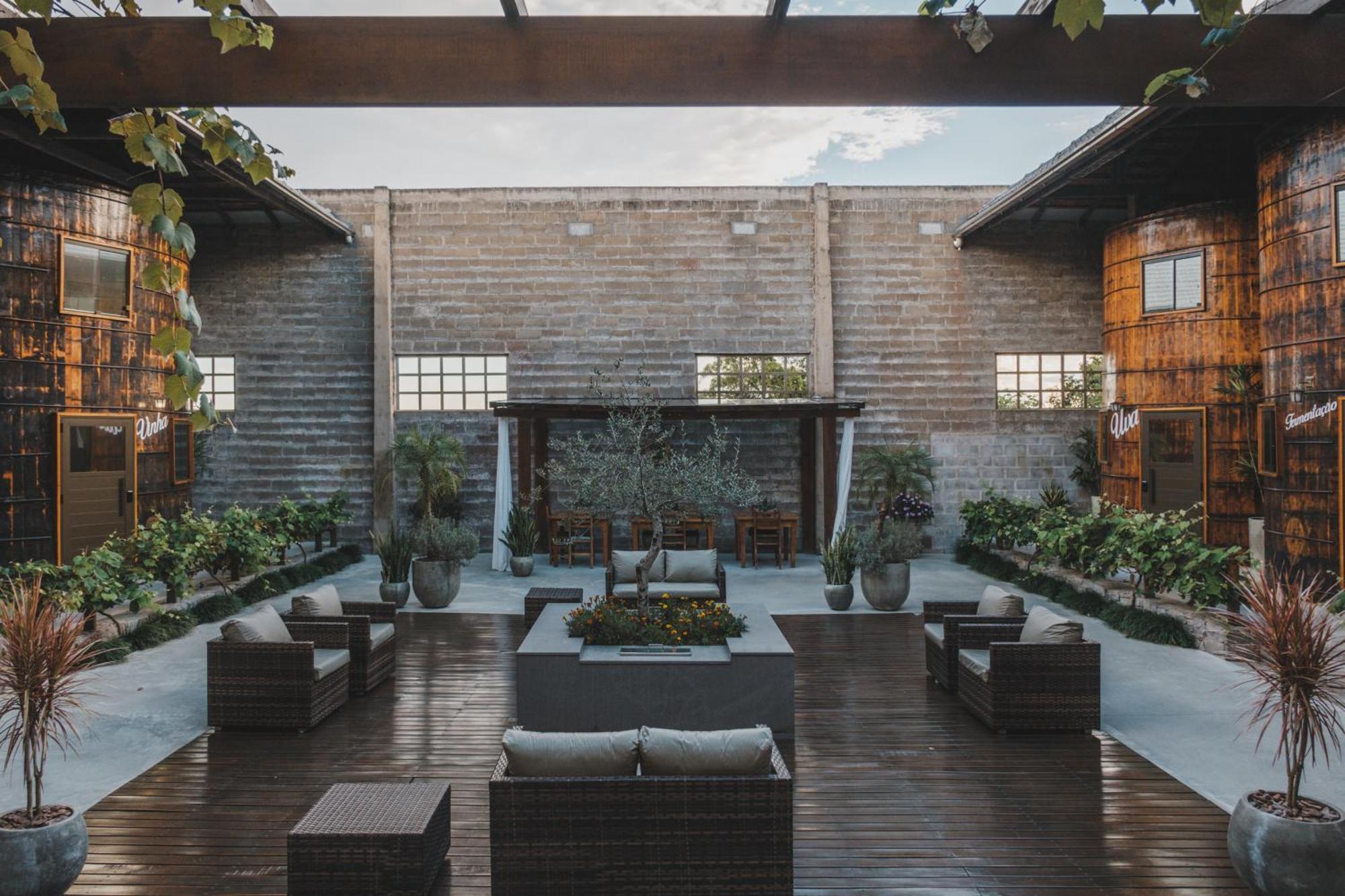 Villa Vinicolla Hospedagem Conceito 本图贡萨尔维斯 外观 照片